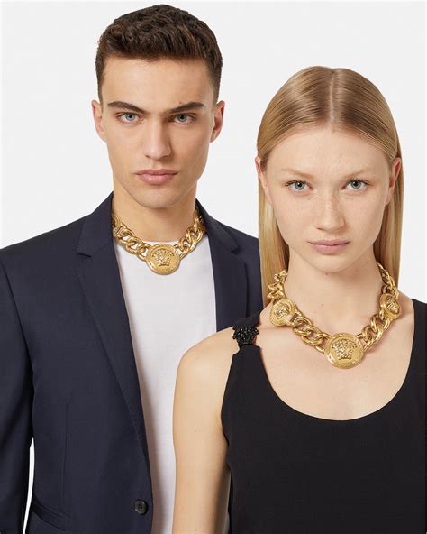 versace medusa anhänger gold|Versace Necklaces for Women .